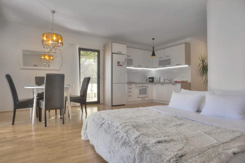 Gregovic Family Apartments Petrovac 外观 照片