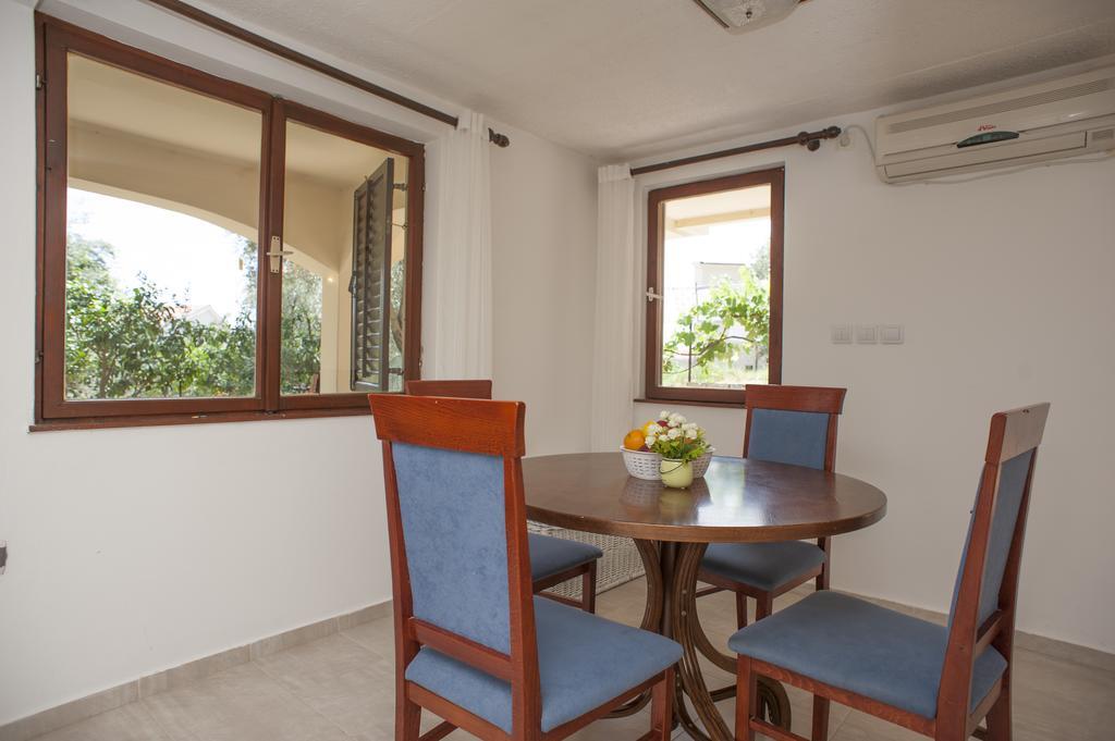Gregovic Family Apartments Petrovac 外观 照片