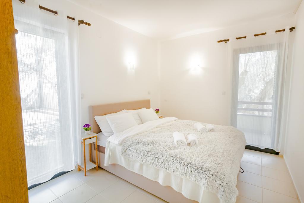Gregovic Family Apartments Petrovac 外观 照片