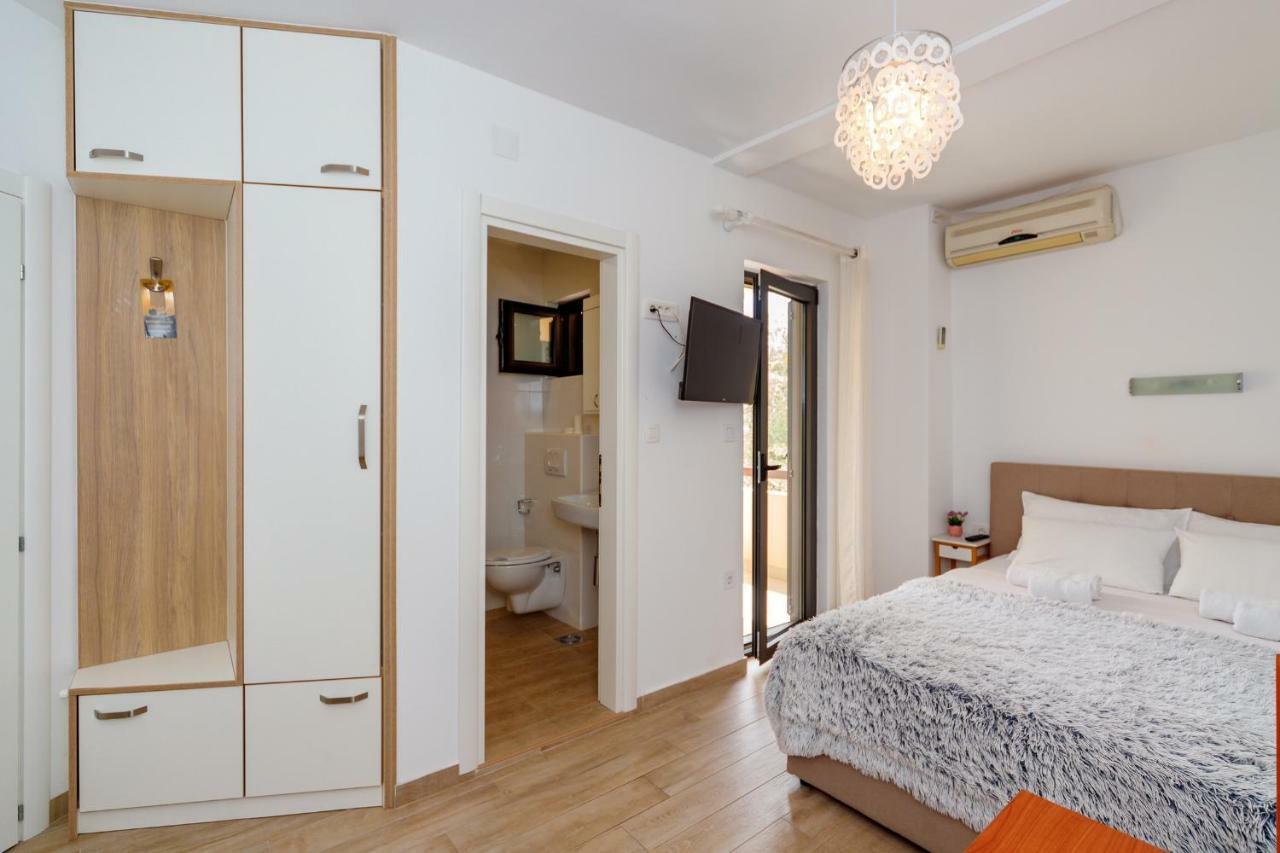 Gregovic Family Apartments Petrovac 外观 照片