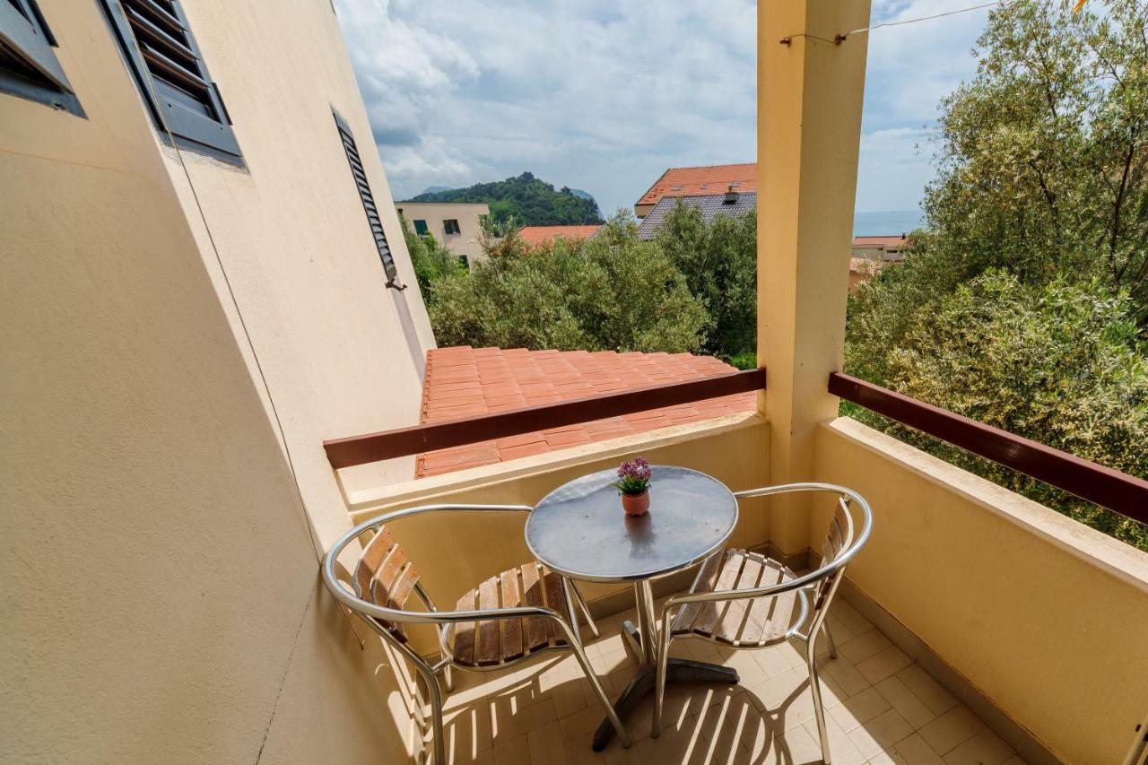Gregovic Family Apartments Petrovac 外观 照片