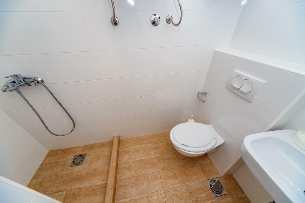 Gregovic Family Apartments Petrovac 外观 照片