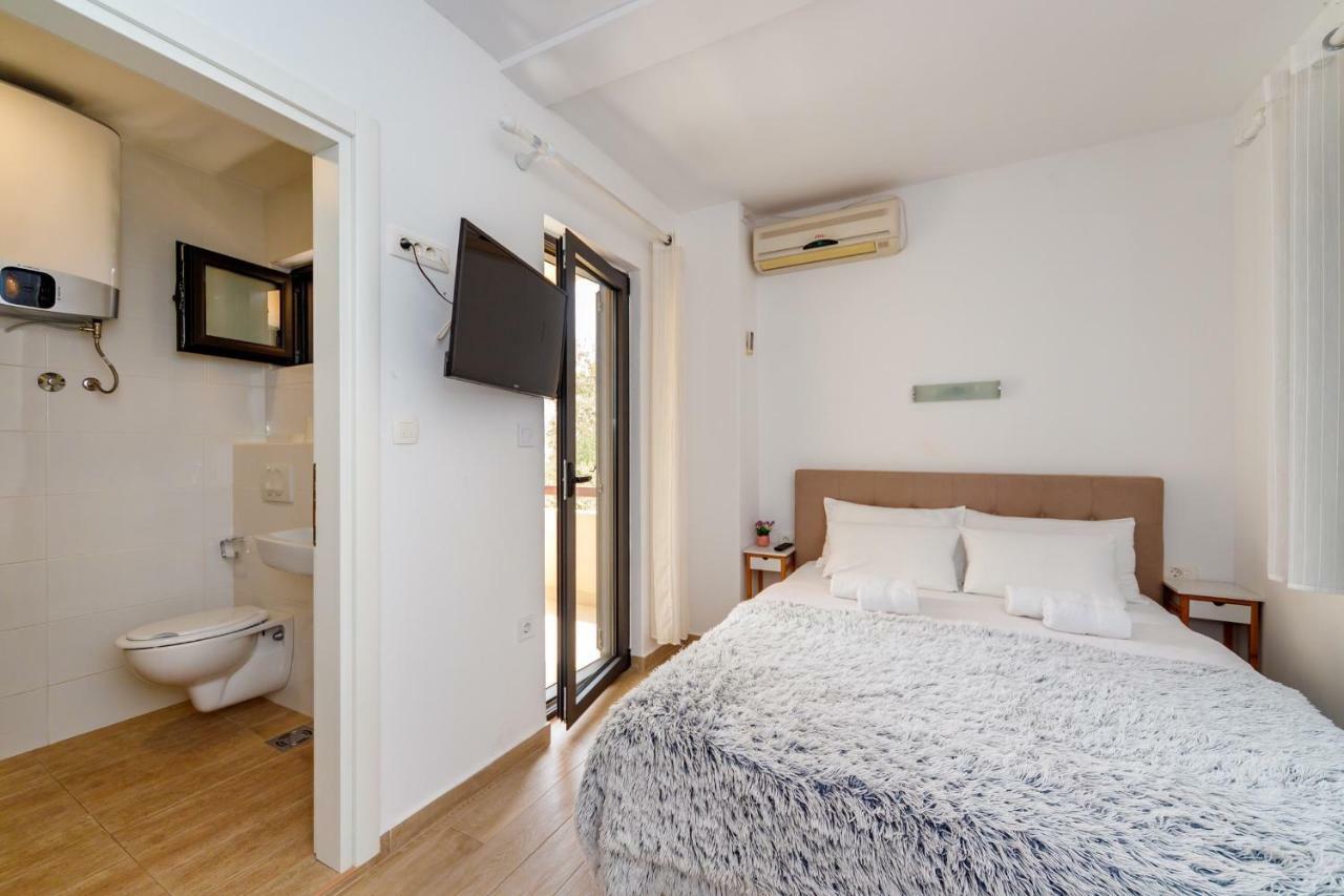 Gregovic Family Apartments Petrovac 外观 照片